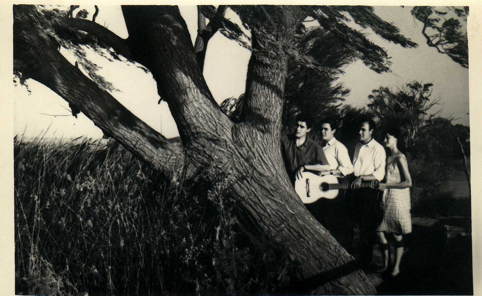LOS CARAHUE GRUPO FOLKLORICO CARHUE