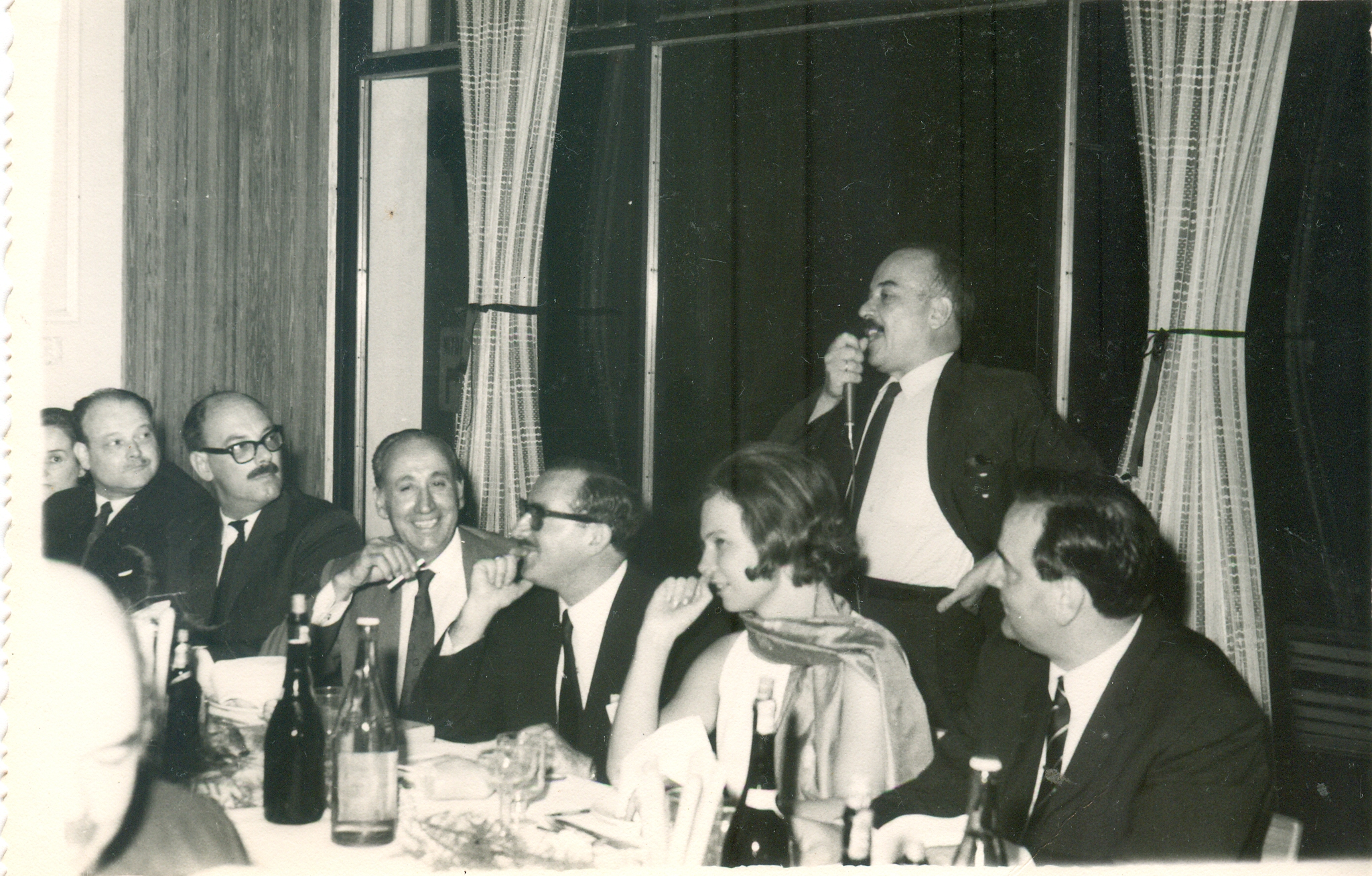 1969. Momentos del 1er congreso latino de Termalismo en Epecuen TALASOTERAPIA TERMALISMO EPECUEN 1969