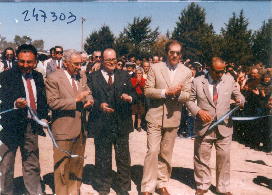 BARRIO ARTURO ILLIA CARHUE