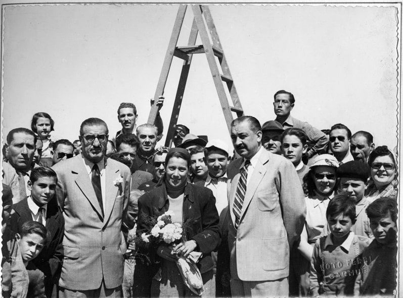 aero club Carhue Santiago Germano Amparo Charito Maneiro lacoume carhue record 1951 loop