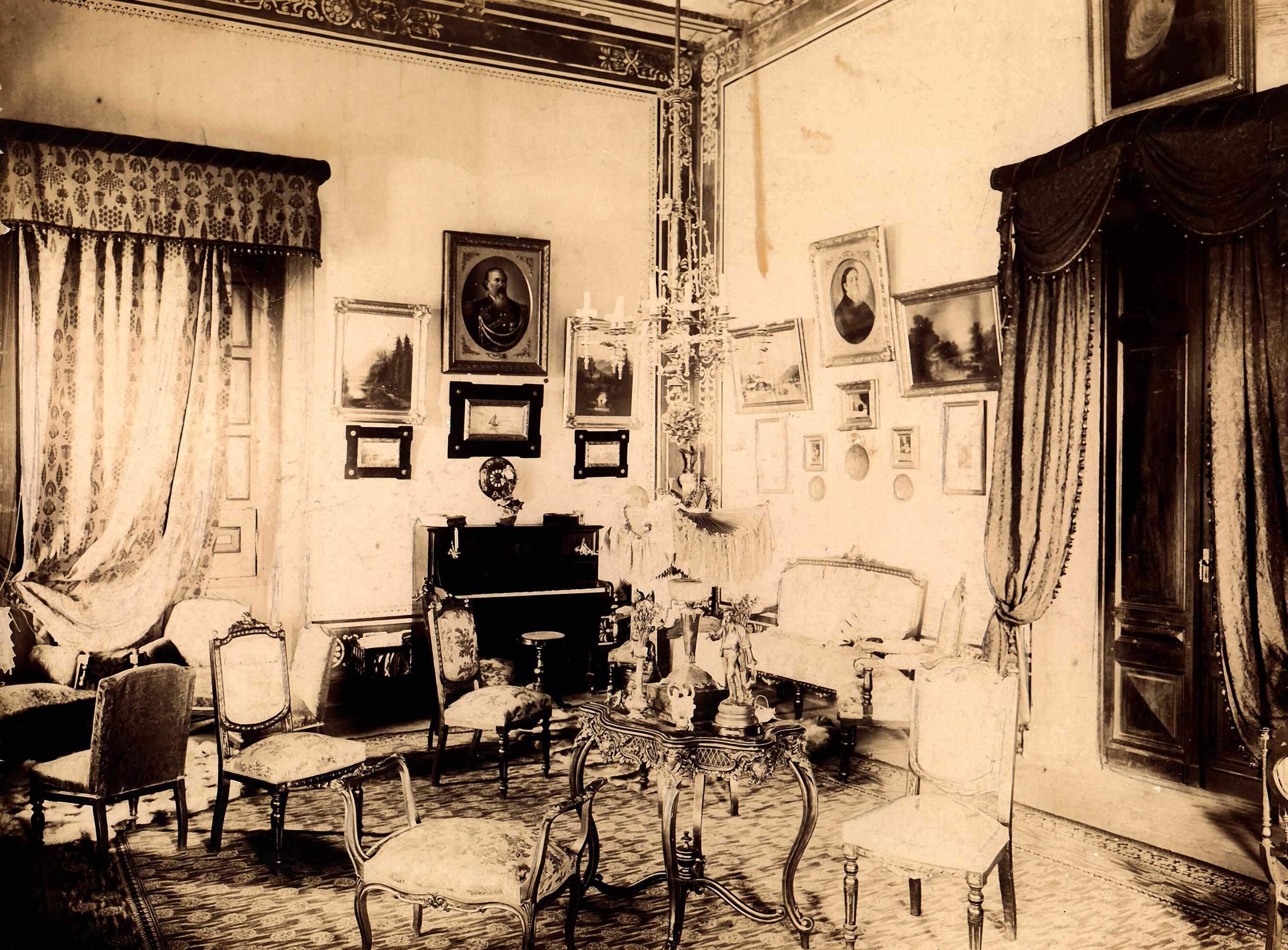 PALACIO DE GALLO LEVALLE CARHUE 