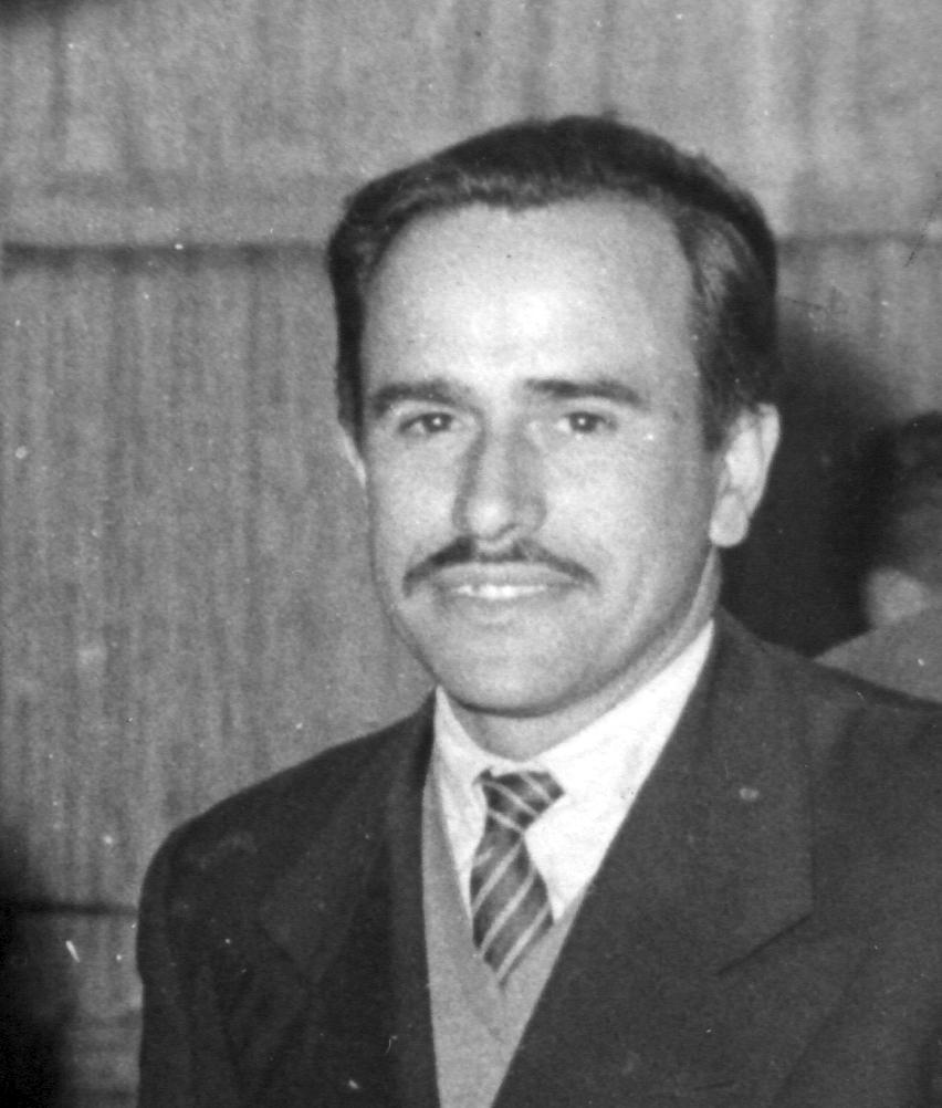 RODOLFO GOMEZ PICHON ESCULTOR ARTISTA CARHUE
