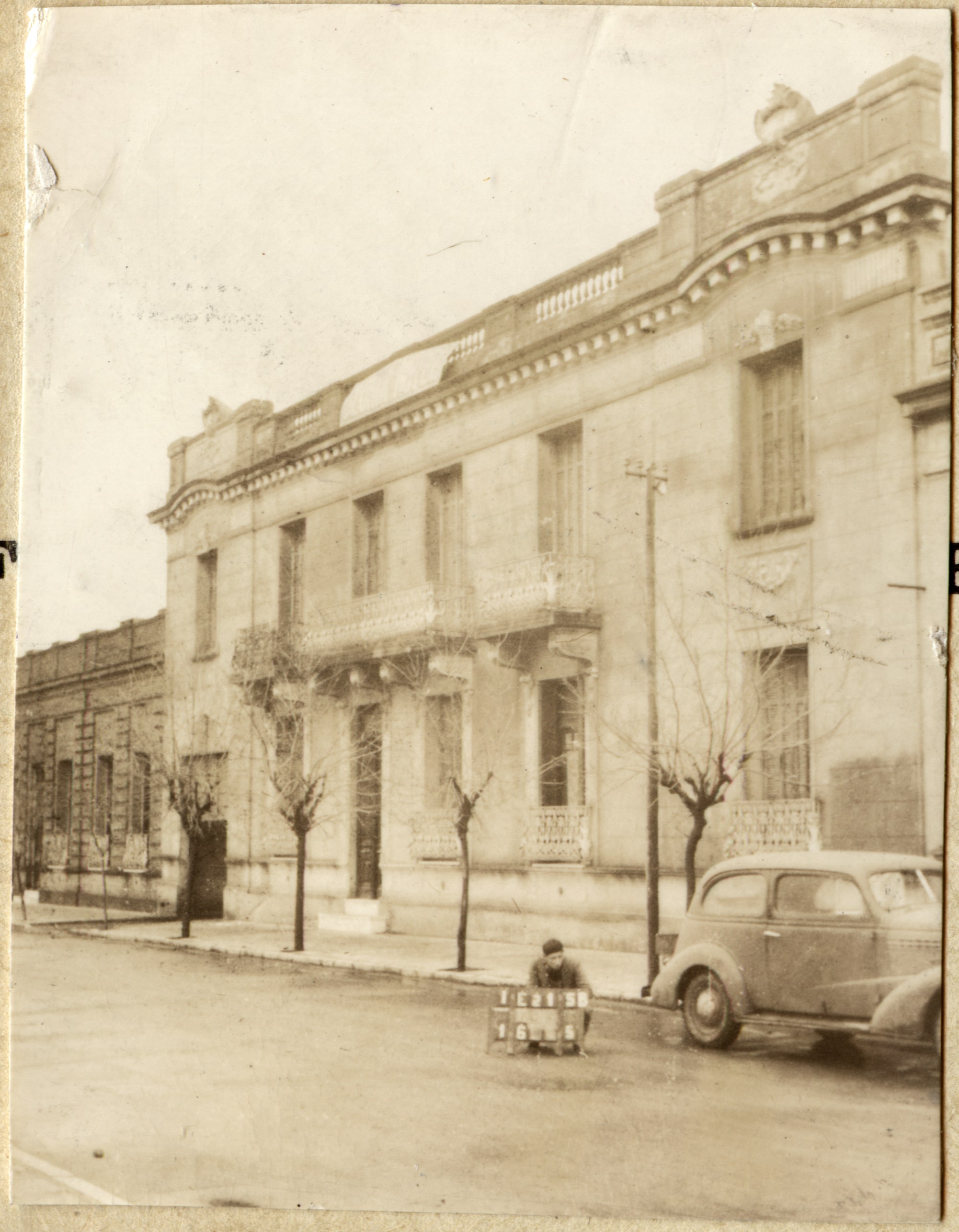 BARRIO ESTACION CARHUE gloria hotel