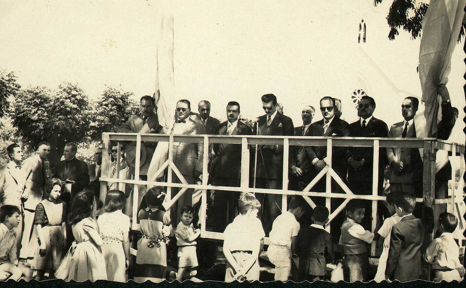 AMADEO ALVAREZ CURA  FRANCISCO ALONSO