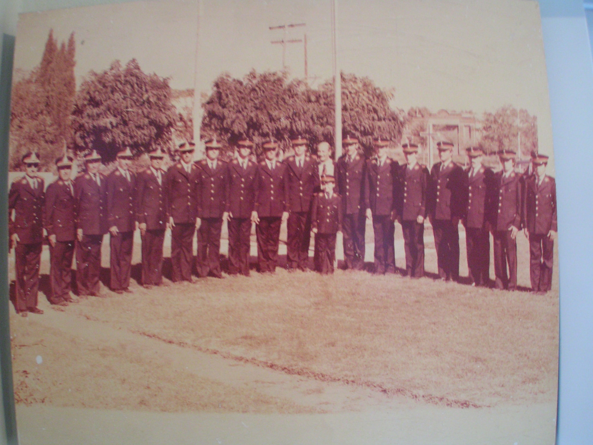 CUARTEL DE BOMBEROS CARHUE 2006