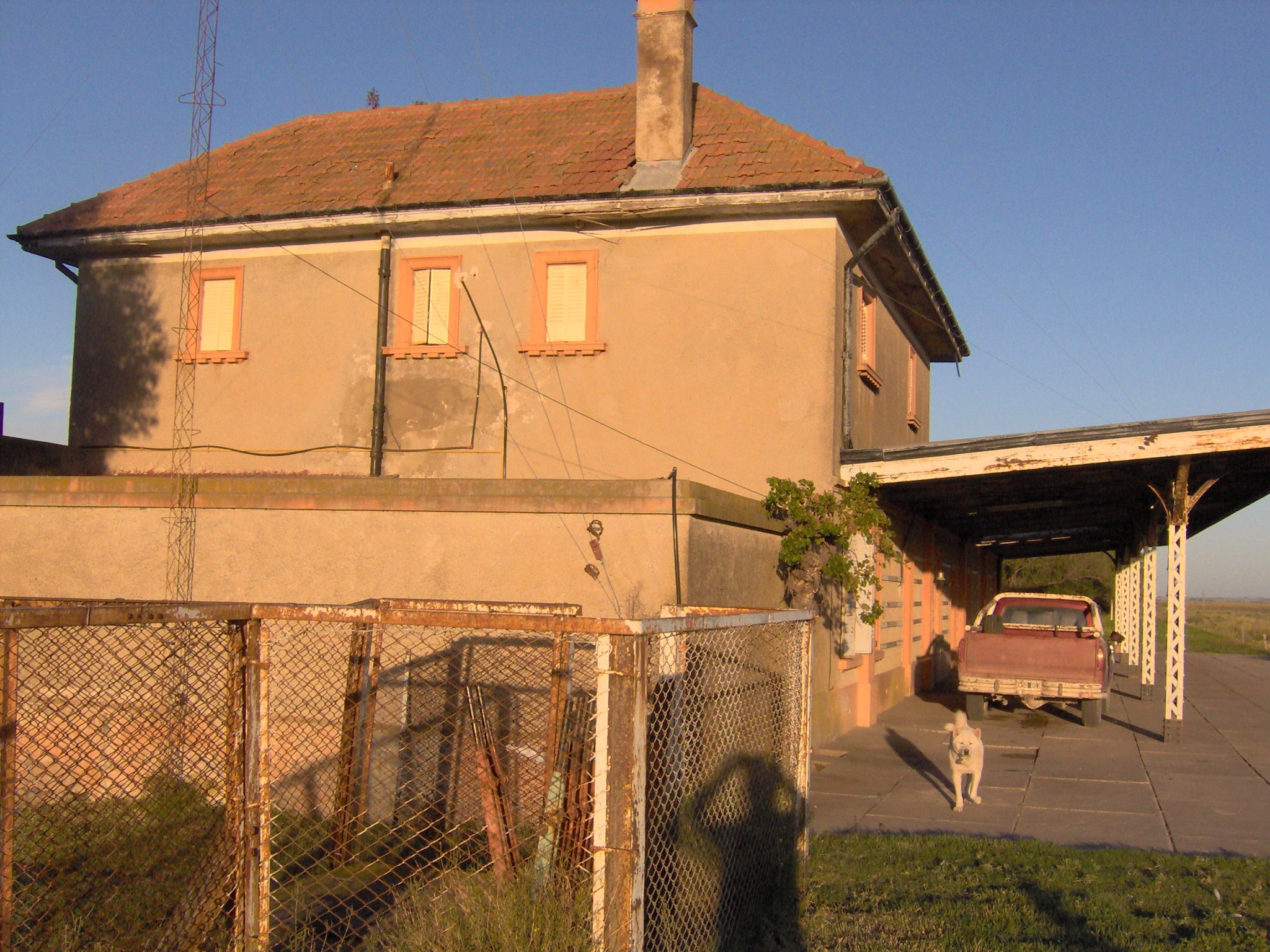 RAMAL CARHUE-RIVERA FERROCARRIL SUD estación Vatteone 