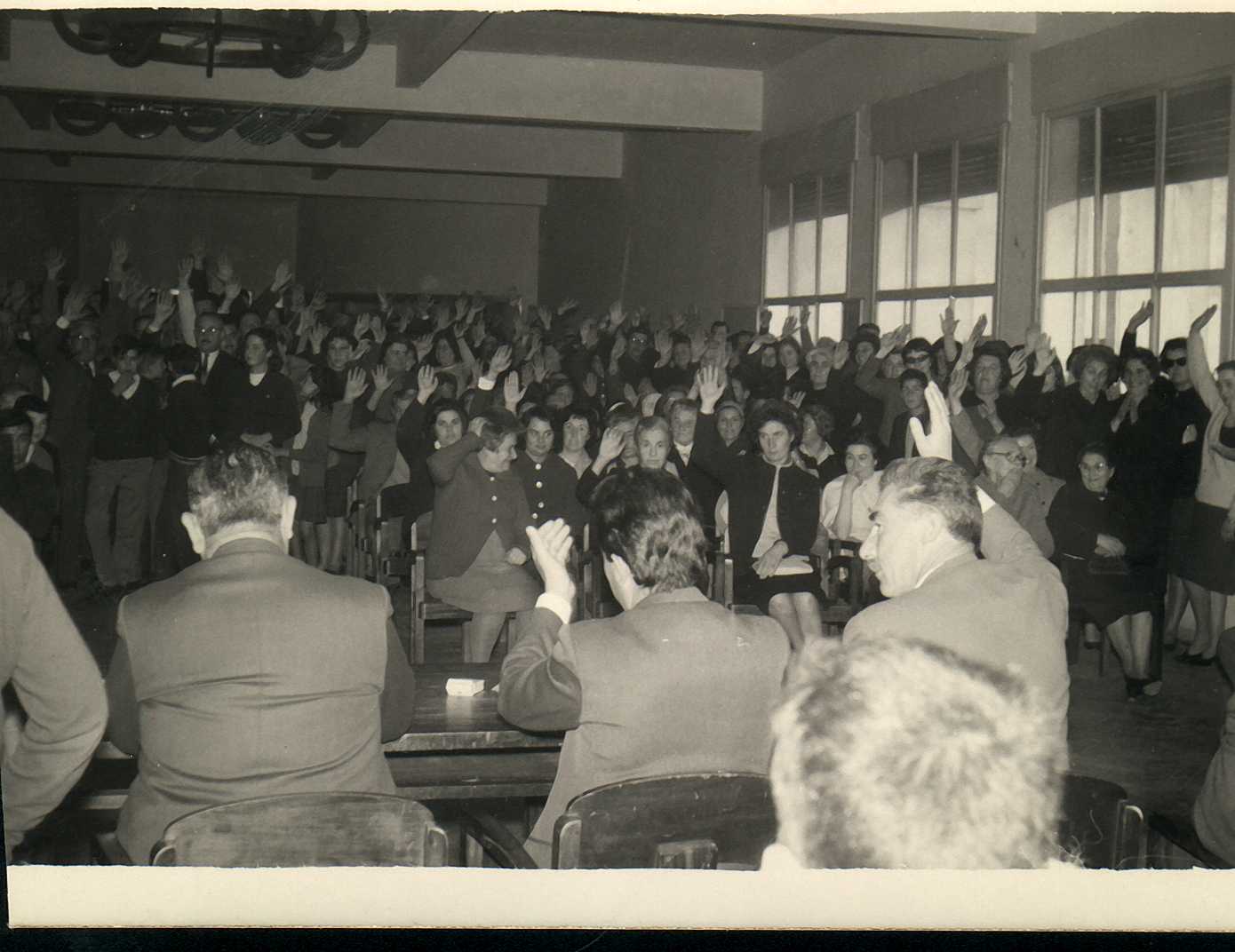 CLUB FERROVIARIO CARHUE  EXPULSIÓN COMISARIO