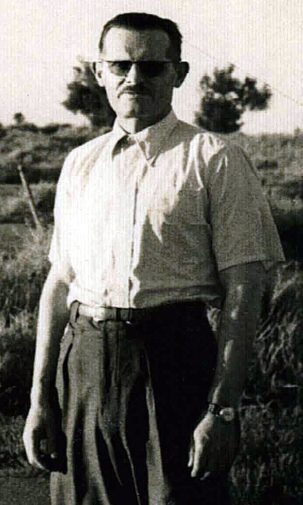 TIENDA LOS ANDES CARHUE HERRERA  benito lando