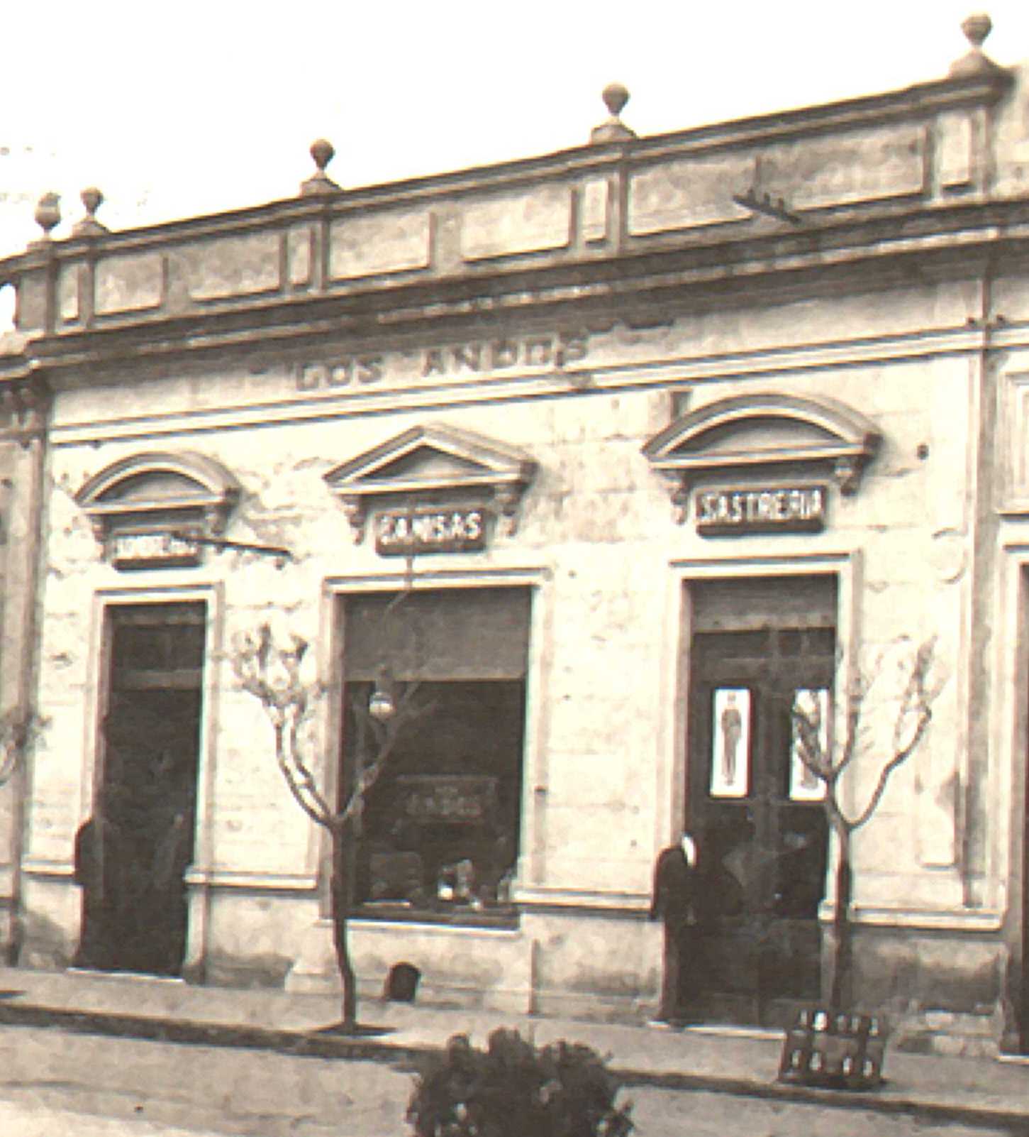 TIENDA LOS ANDES CARHUE HERRERA 