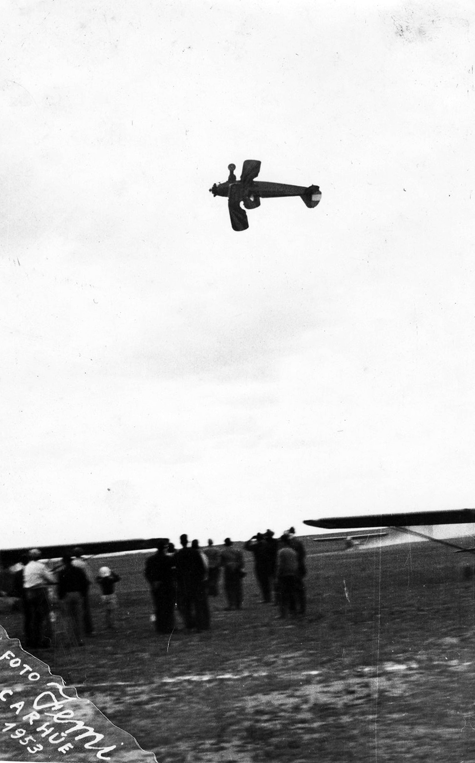 aero club Carhue Santiago Germano Amparo Charito Maneiro lacoume carhue record 1951 loop
